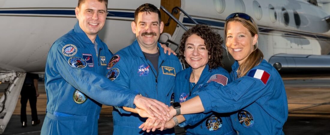 Despega con éxito la misión Crew-12 de relevo tras una emergencia médica en la EEI